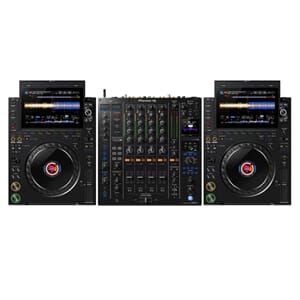 2 stk AlphaTheta CDJ-3000X  Med 1 stk Pioneer DJM-A9